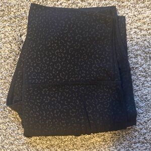 Lululemon Black Leopard Daisy Leggings 25"